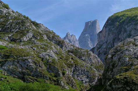 ruta de poncebos a bulnes|Ruta de Poncebos a Bulnes pueblo por la canal del .